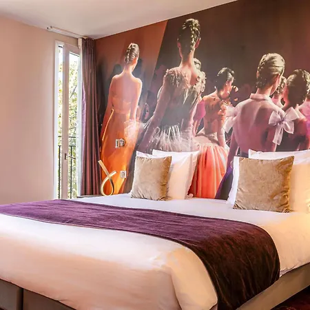 Mercure Place D'italie 4*