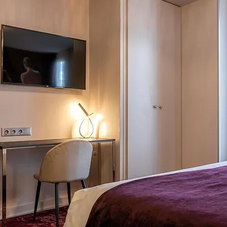 Mercure Place D'italie Hotel Paris