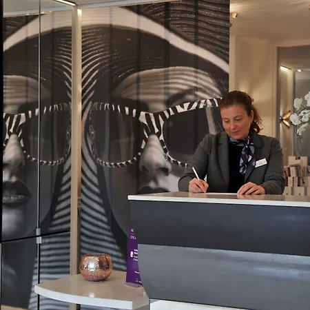 Mercure Place D'italie 4* Paris