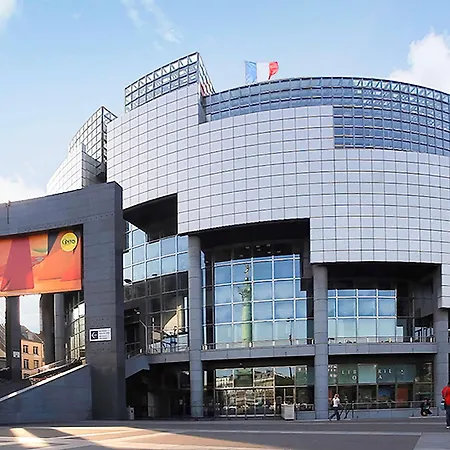 Hotel Mercure Place D'italie 4*