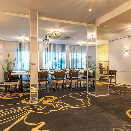 Mercure Place D'italie Hotel