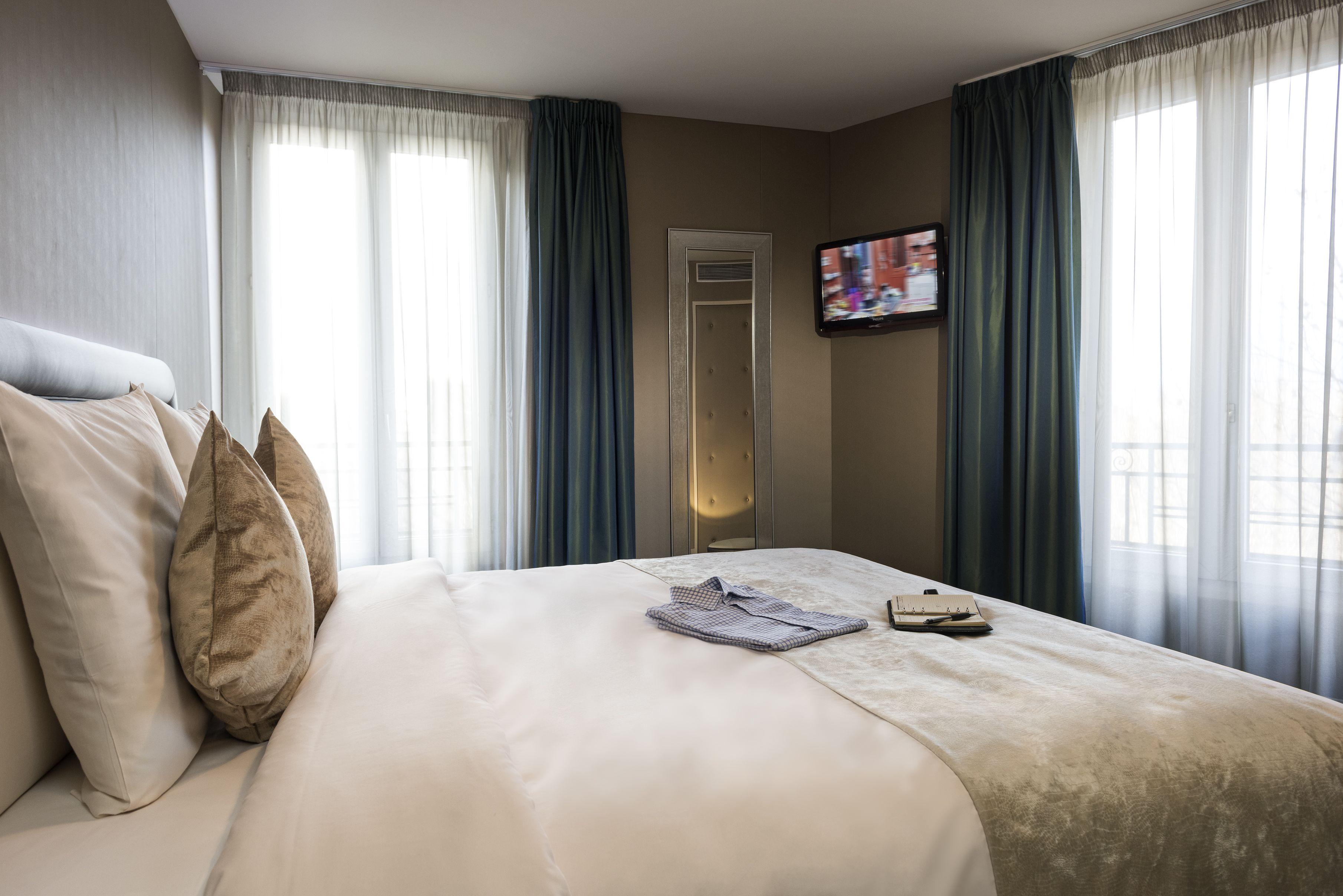 Mercure Place D'italie Hotel