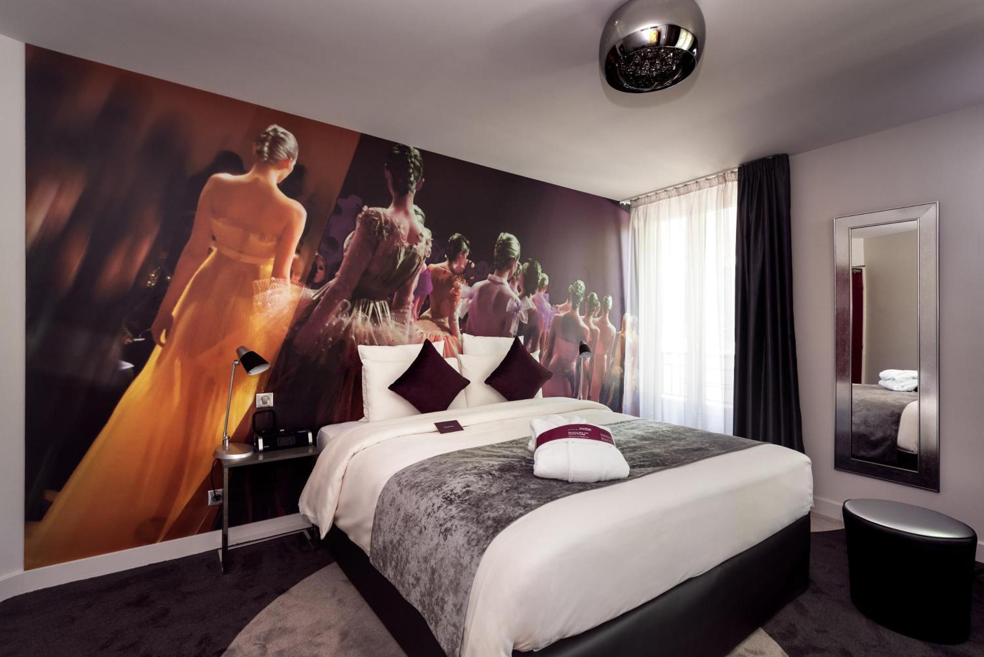 Hotel Mercure Place D'italie 4*