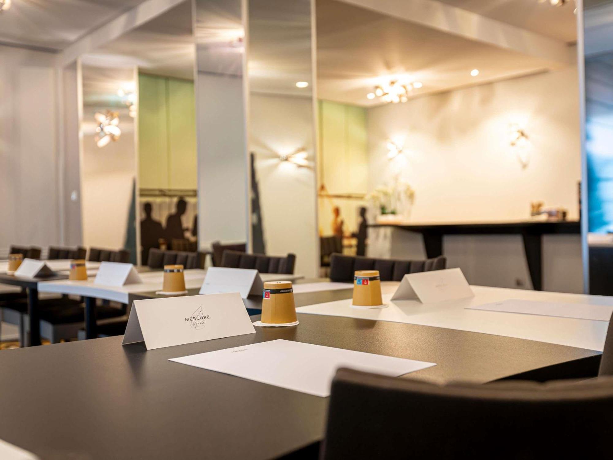 Mercure Place D'italie 4*